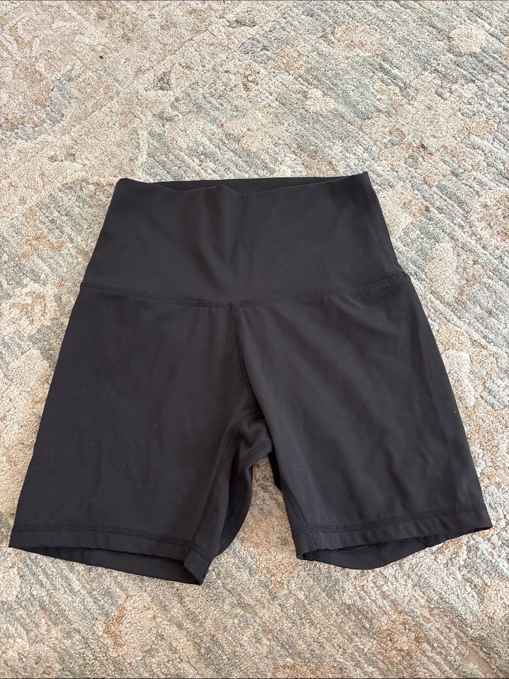 lululemon athletica high-rise athletic biker shorts in classic black size 4